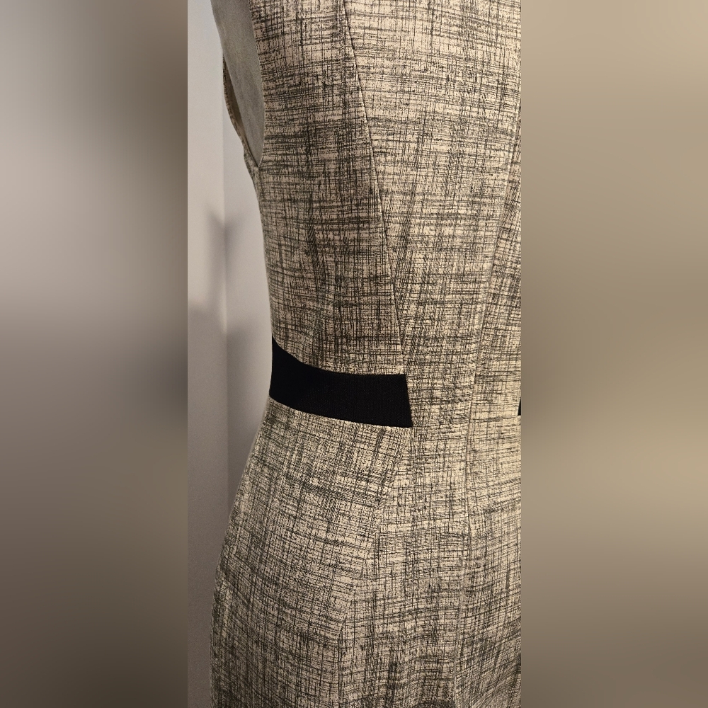 Karen Millen black-white stylized shift dress Sz 6 EU38 - Picture 7 of 10